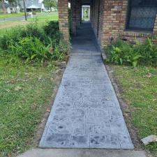 decorative-concrete-overlay-picket-fence-gramercy-la 3